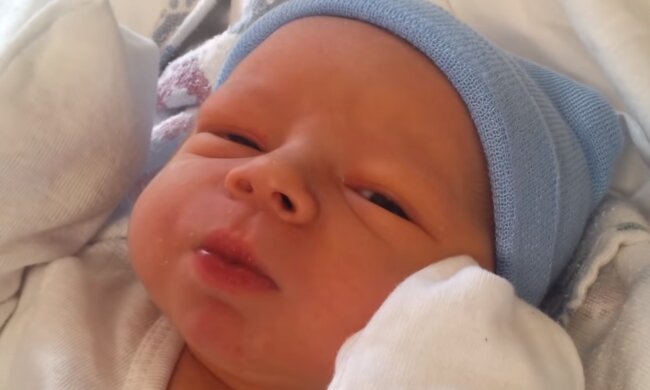 Säugling. Quelle: Screenshot YouTube