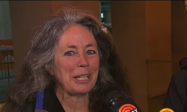 "Ich beginne ein neues Leben": Geschiedene Frau, die einen Neuanfang will, bekommt ein umwerfendes Makeover