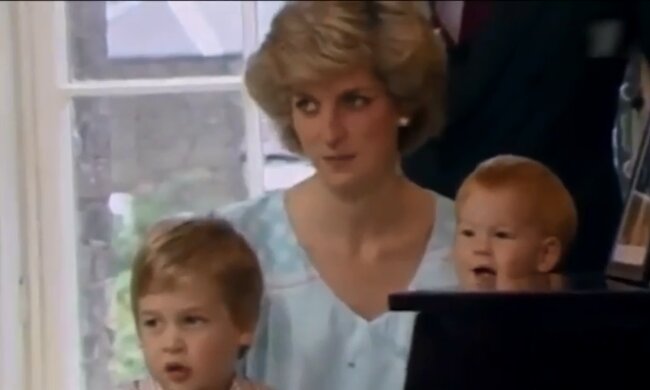 Die Königsfamilie. Quelle: Screenshot YouTube