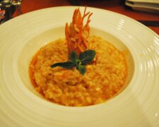 Risotto mit Garnelen: ein köstliches und einfaches Rezept eines italienischen Gerichts