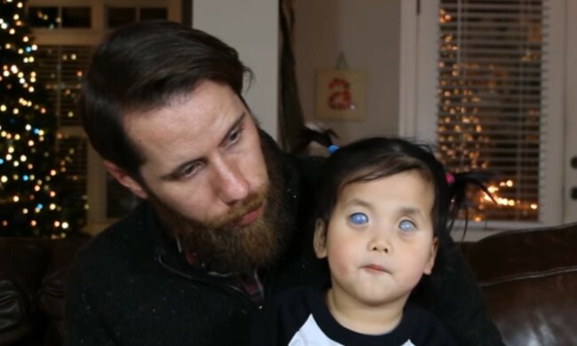 Eine seltene Anomalie hinderte nicht daran, die Familie zu finden. Quelle: Screenshot YouTube