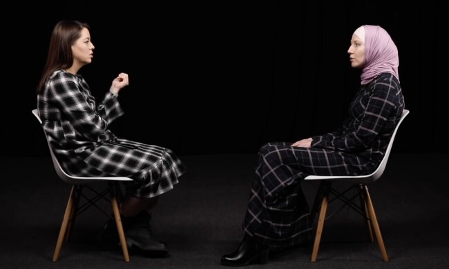 Zwei Frauen. Quelle: Screenshot YouTube