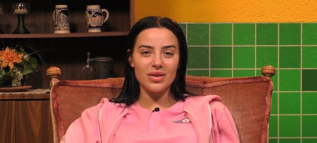 Leyla Heiter macht emotionales Geständnis über unerfüllten Kinderwunsch. Quelle: Youtube