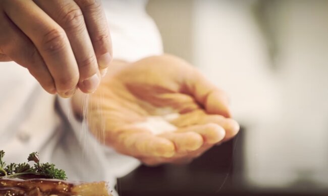 Salz. Quelle: Screenshot YouTube