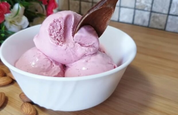„Ganz einfach mache ich das perfekte hausgemachte Eis“: Eine gutherzige Hausfrau teilte dieses wunderschöne Rezept mit