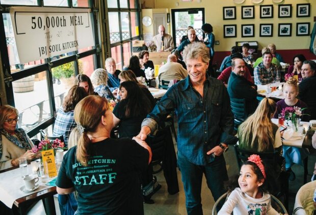 John Bon Jovi eröffnete ein Restaurant, in dem man kostenlos essen kann