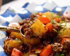 Schnelles Kartoffel-Hackfleisch-Rezept. Quelle: Youtube Screenshot