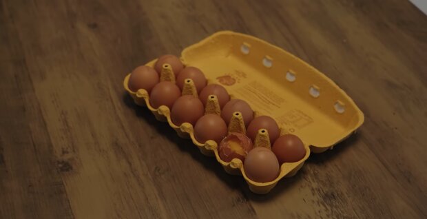 Nur zwei Packungen Eier pro Kunde. Quelle: Youtube Screenshot