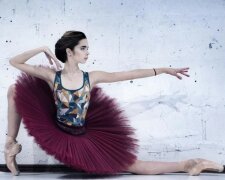Bereits im Alter von 19 Jahren hat die Ballerina mit ihrer Anmut und ihrem Talent die Weltbühne erobert