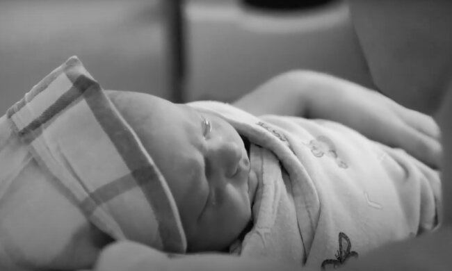 Ein 104-jähriger Arzt wurde Vater von fast zehntausend Kindern: wie die Wahrheit herauskam