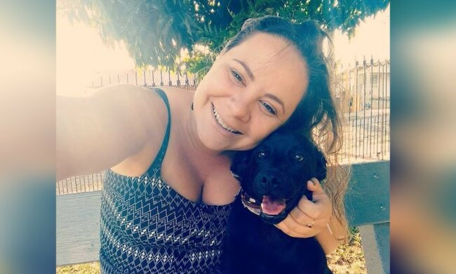 Die Besitzerin eines verantwortungsvollen Tieres. Quelle: Screenshot YouTube