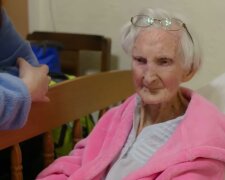 Frau verkauft ihr Haus, in dem sie 102 Jahre lang gelebt hat: und das ihre Familie für 200 Euro gekauft hat