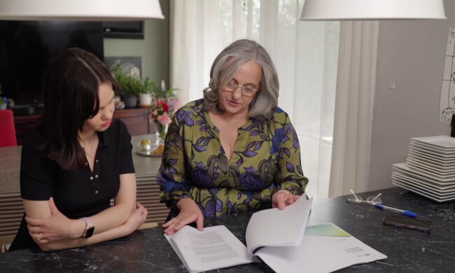 „Tochter Lisa in finanziellen Schwierigkeiten: Familie gespalten“. Quelle: Youtube Screenshot