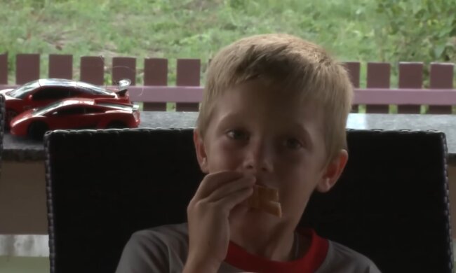 Ein turbulenter Nachmittag im Café. Quelle: Youtube Screenshot