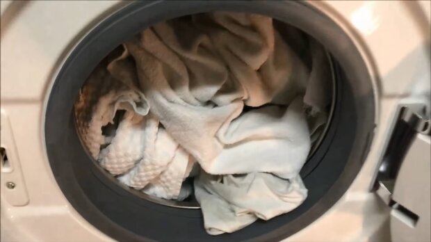 Waschmaschine. Quelle: Youtube Screenshot
