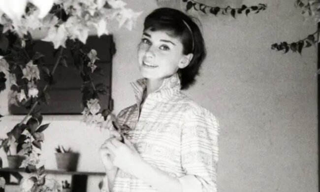 Ertrug Hunger und Verluste: Wie Audrey Hepburn ohne Make-up aussah