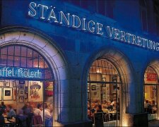 Warum hat das Berliner Café "Ständige Vertretung" Angela Merkel auf die schwarze Liste gesetzt