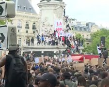 Europa kann nicht überleben: Tausende von Protesten in London und Paris eskalierten zu Zusammenstößen mit der Polizei