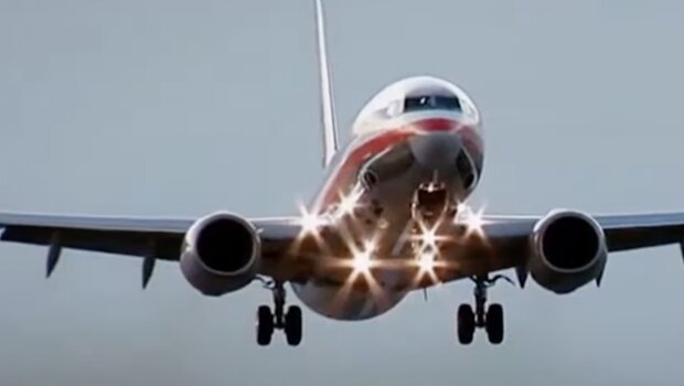 Boeing 737. Quelle: Screenshot YouTube
