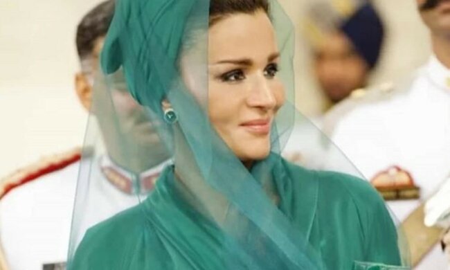 Scheicha Mozah: wie die zweite von drei Ehefrauen zur First Lady von Katar wurde