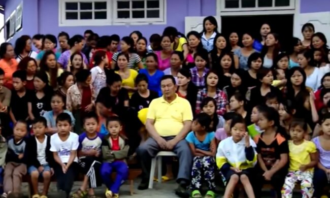 Rekordhalter bei der Zahl der Verwandten. Quelle: Screenshot YouTube