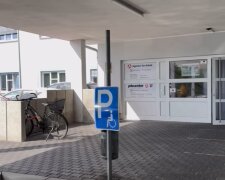 Arbeitslosigkeit fällt, Investitionen stagnieren. Quelle: Youtube Screenshot