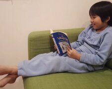 Allein zur Schule. Quelle: Youtube Screenshot