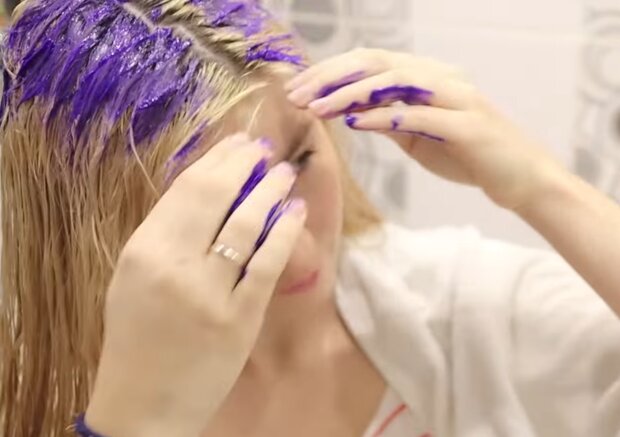Lila Shampoo. Quelle: Screenshot Youtube