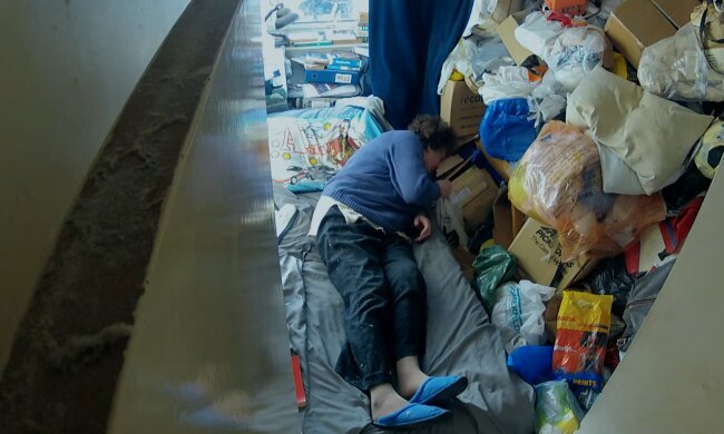 „Das Leben in einem Haus voller Dinge“. Quelle: Youtube Screenshot