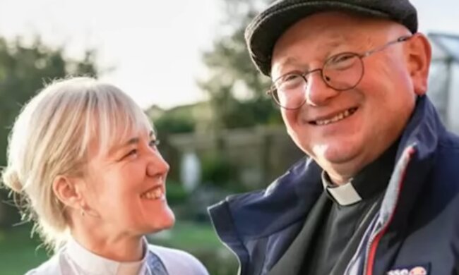 Glücklich zusammen. Quelle: Screenshot YouTube