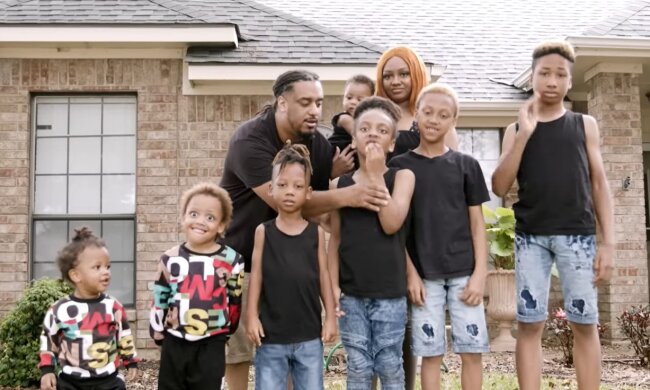 Mutterfreuden im neunten Glück. Quelle: Youtube Screenshot