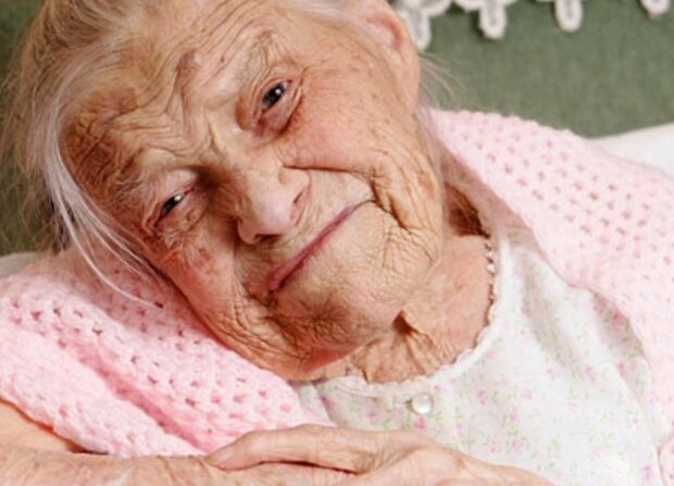 Sie hat nie einen Mann gekannt: das älteste Mädchen der Welt