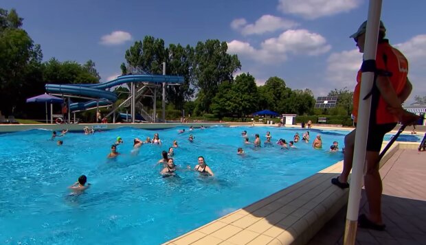 Warum immer weniger Menschen ins Freibad gehen. Quelle:Youtube Screenshot
