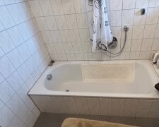 Recht auf Körperpflege. Quelle: Youtube Screenshot