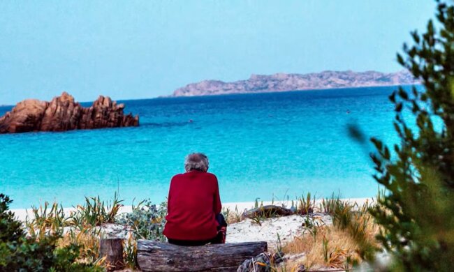 Mann, der auf die Vorteile der Zivilisation verzichtet hat. Quelle: Youtube Screenshot