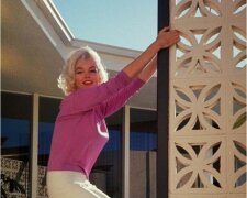 “Nichts hat Ärger gemacht”: das letzte Fotoshooting von Marilyn Monroe im Leben