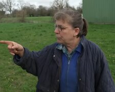 Diane verteidigt ihr Territorium. Quelle: Youtube Screenshot