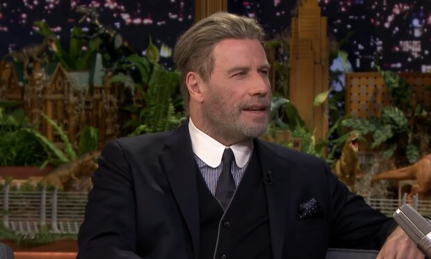 John Travolta bietet sein Haus zum Verkauf an: wie sieht das Haus aus, in dem er mit seiner Frau 30 Jahre lang gelebt hat