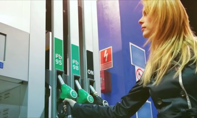 Tankstelle. Quelle: Youtube Screenshot