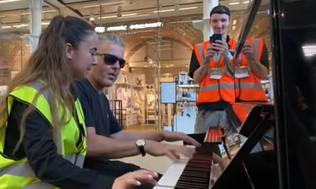 Außergewöhnlicher Wettbewerb von Amateurmusikern. Quelle: Screenshot YouTube