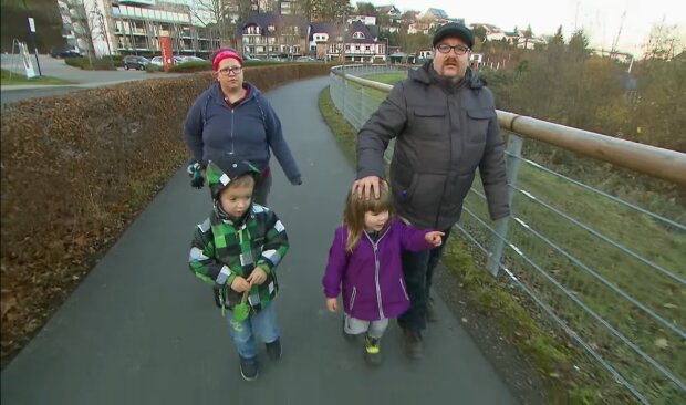 Neues Glück für die Familie aus Balve. Quelle: Youtube Screenshot