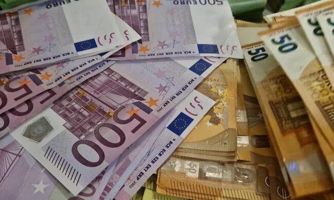 Sparen in Krisenzeiten: Wie Deutsche ihr Geld jetzt wirklich anlegen