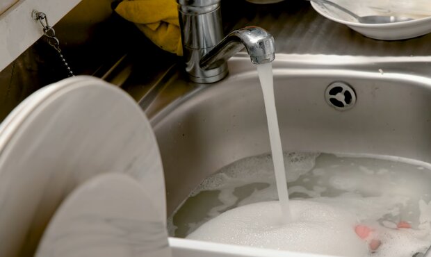 Luxus ade, Kaltwasser hallo. Quelle: Youtube Screenshot