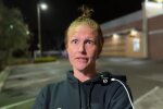„Obdachlos, aber nicht allein: Wie meine Hunde mich auf der Straße begleiten“
