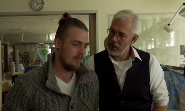 Eric stellt Bedingungen: So reagiert er auf den Wunsch seines Sohnes. Quelle: Youtube Screenshot