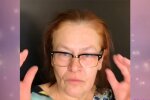 Vor dem Make-up. Quelle: Youtube Screenshot