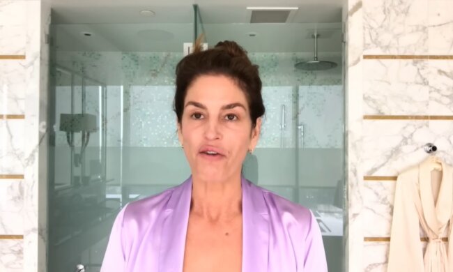 Cindy Crawford. Quelle: Youtube Screenshot