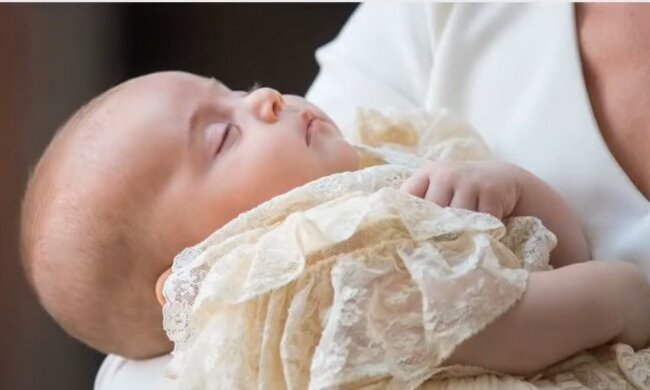 Charmante Familientradition. Quelle: Screenshot YouTube