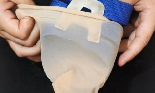 Der Grund, warum Frauen in China Nylonstrümpfe an Hausschuhen anziehen, wurde genannt