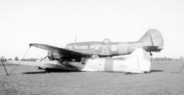 Wie Piloten der Flugzeuge es schafften, sie in einem gekoppelten Zustand zu landen